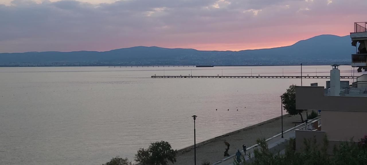 Sea View Perea Apartment Peraía Zewnętrze zdjęcie